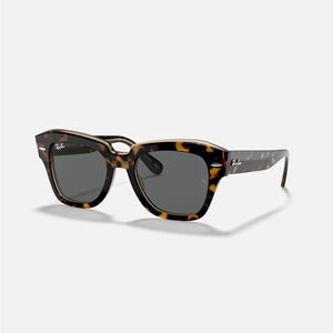 Ray-Ban Tortoise Shell Sunglasses